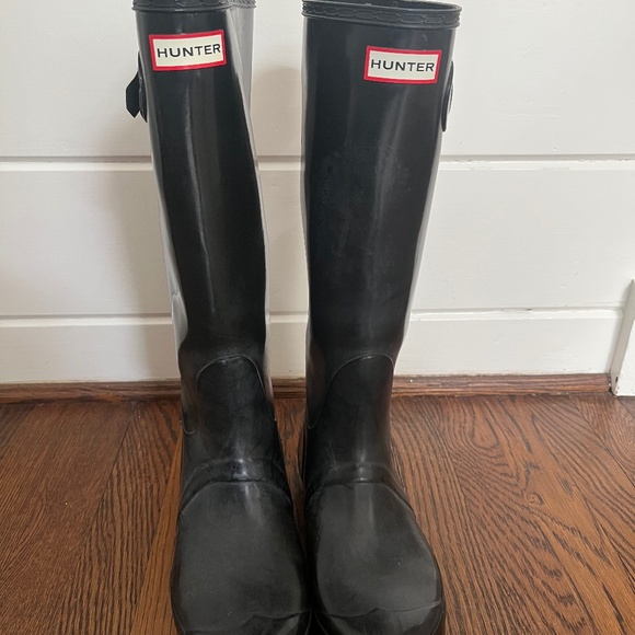 Hunter Boots - Picture 1 of 3